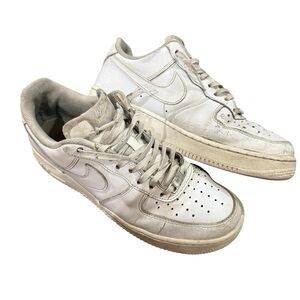 Nike Men's 8.5  Air Force Retro Low